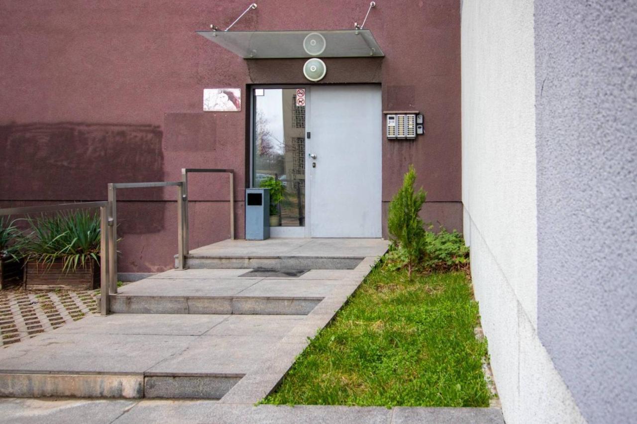 Comfort Studio Studentski Grad Sofia Exterior photo